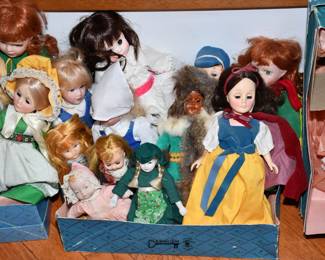 0008Some Highlights Crystal Lake Estate Sale