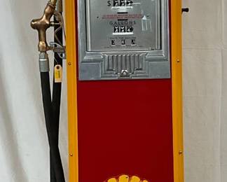 Model 76 Shell Gas Pump