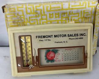 Vintage Fremont Motor Sales Inc. Desk Thermometer and Perpetual Calendar, 5 x 3 Inches