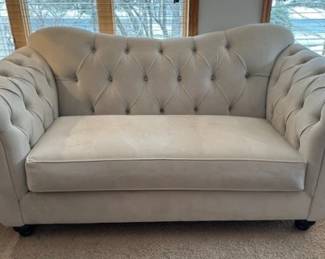Chesterfield Roll Arm Upholstered Loveseat (2).