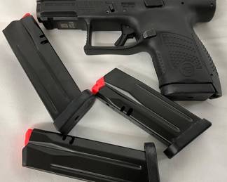 CZ P-10 S 9mm Semi-Automatic Pistol with 4 Magazines and Case
