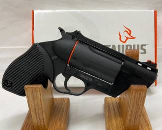 Taurus Judge Public Defender Poly 45/410 Revolver