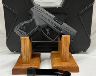 Taurus GX4 9mm Semi-Automatic Pistol with Case and Magazine