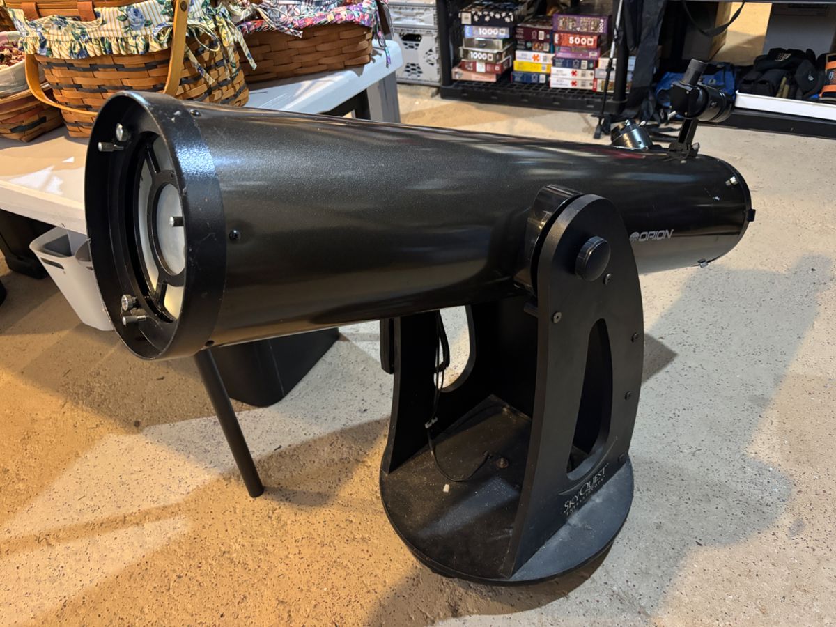 Orion SkyQuest Telescope