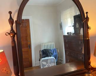 attached mirror 29x35