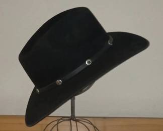 The Gun Club by Stetson Rare One