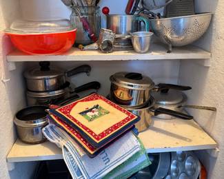 Pyrex, Vintage Utensils , Pots & Pans, Bakeware