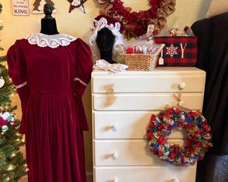 Vintage Chest of Drawers