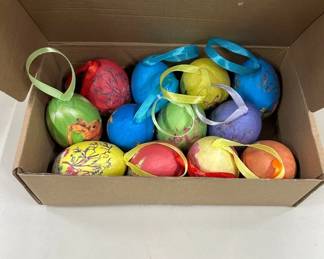 Decorative Hanging Easter Eggs
