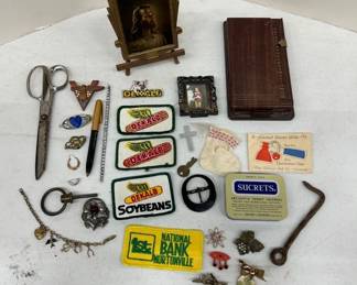 Dekalb Patches Pins Jewelry and Ephemera