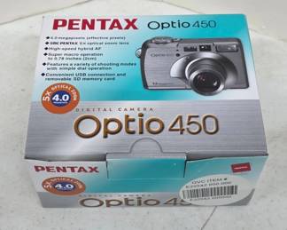 Pentax Optio 450 Digital Camera in Box