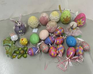 Easter Holiday Ornaments