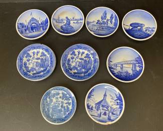 Blue & White Miniature Plates Denmark & Japan vtg