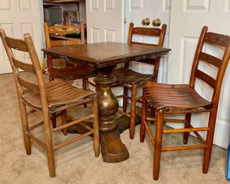 Vintage Pedestal Table with Four Chairs