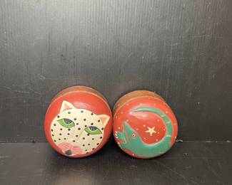 Hand-Painted Gourd Boxes with Animal Motifs