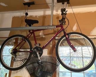 Vintage Murray Monterra 18 Speed Mountain Bike
