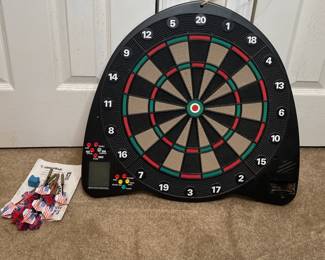 Sportcraft Electronic Dartboard with Union Jack Darts
