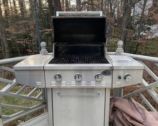Sonoma Platinum Edition Stainless Steel Gas Grill
