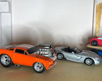 Muscle Machines Mustang Model Car and Silver Dodge Viper Model Car vtg