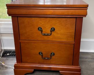 2-Drawer Nightstand