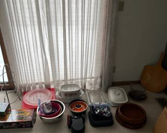 Cookware/Bakeware/Serving dishes. Prices vary. *Please note, we are still sorting through home and finding additional items not yet pictured.