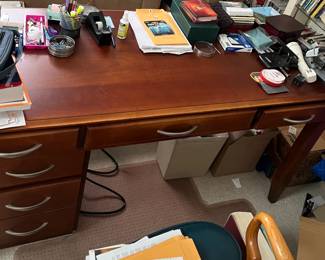 Office desk. $150. 26x63x30H