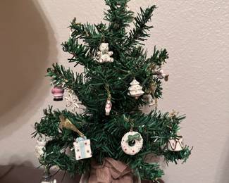 Lenox Christmas Tree with Miniature Ornaments