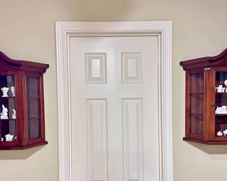 Several Nice Wall Cabinets 