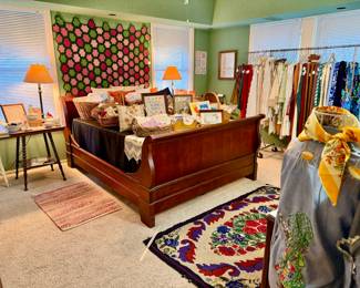 Lovely linen room, packed full of beautiful things.