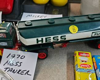 VINTAGE HESS TANKER TRUCK TOY
