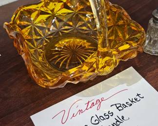 VINTAGE AMBER GLASS BASKET