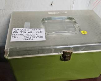 VINTAGE SEWING BOX
