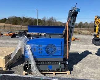 MOBILE JAW CRUSHER WITH CONVEYOR