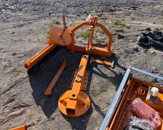 UNUSED 4 3PT GRADER BLADE