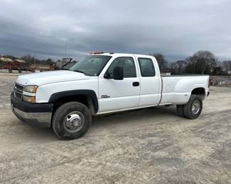 2005 CHEVROLET 3500 DIESEL TRUCK