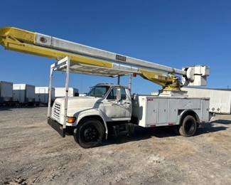 1998 FORD F800 BUCKET TRUCK