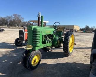 MODEL A JOHN DEERE TRACTOR