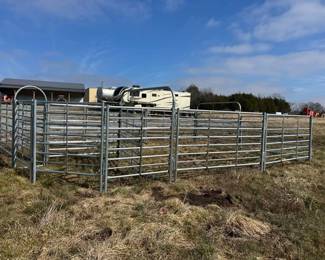 NEW HD GALVANIZED CATTLE HANDLING SYSTEM