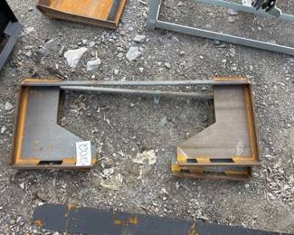 2 OPEN BACK SKID STEER MOUNT PLATES