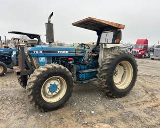 FORD 7610 MFWD TRACTOR