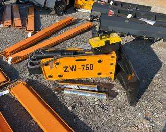 SKID STEER BREAKER HAMMER