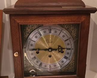 Colonial Clock