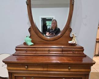 Lexington Dresser with Mirror