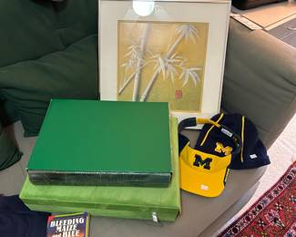 Books, U of M Hats