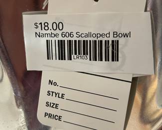 Nambe 606 Scalloped Bowl