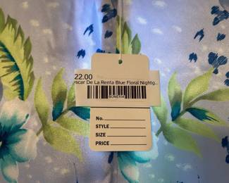 Oscar De La Renta Blue Floral Nightgown