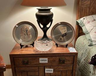 Drexel Heritage Woodbriar Nightstand