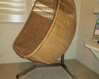 Vintage 1970's Rattan & Wicker Hanging Egg Chair