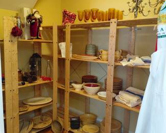 POTTERY BARN DISHES! Beautiful!