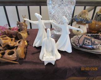 Porcelain Whirling dervish set of 3